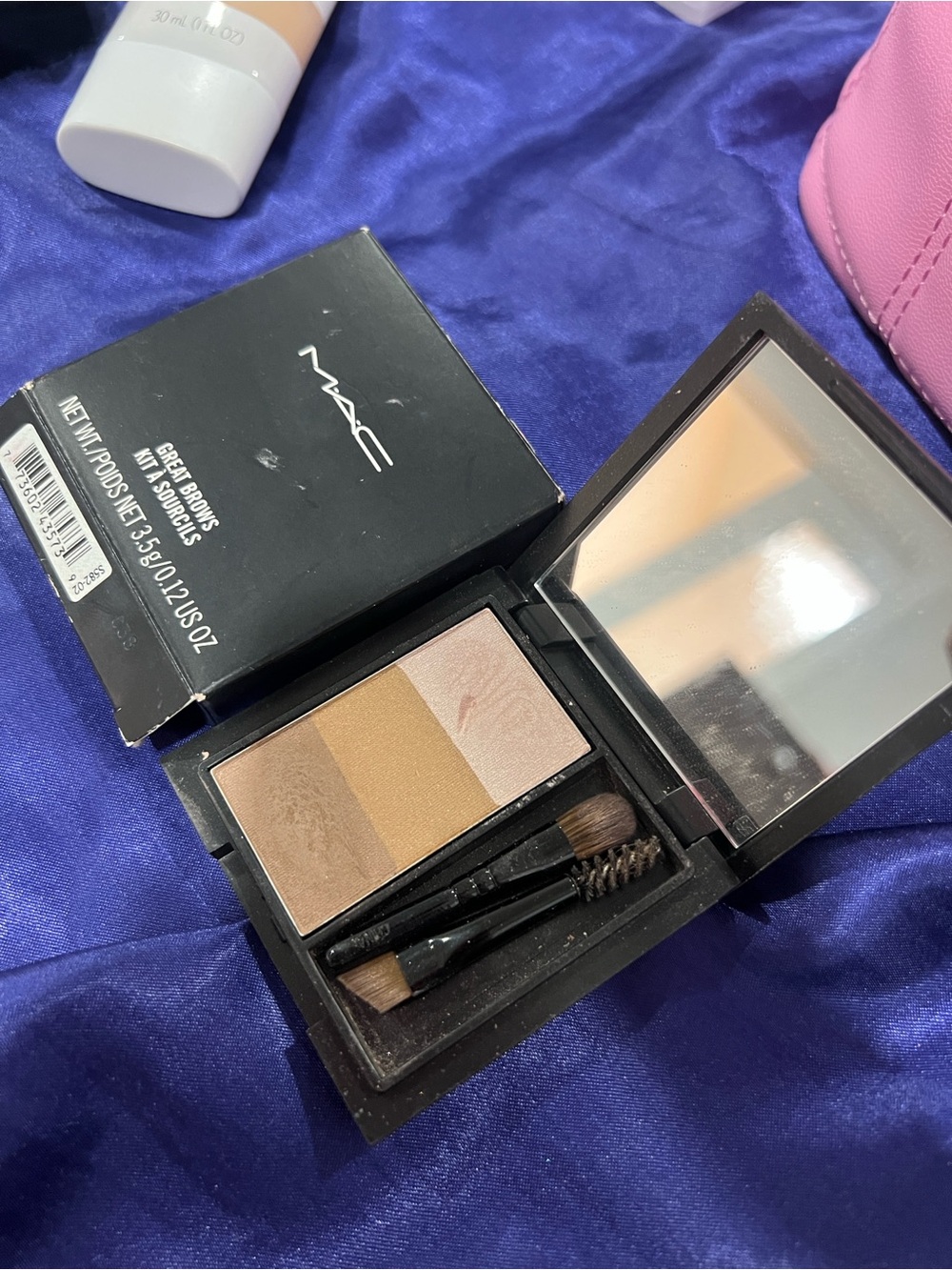 MAC Cosmetics Brow Trio Palette — Taupe, Warm Brown & Light Highlight